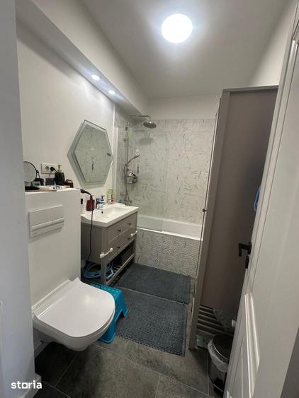 Apartament cu 3 camere în Becaș
