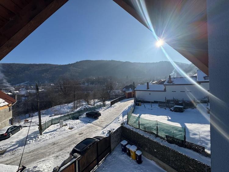 Casă individuală cu 3 camere cu Canalizare în Fântânele