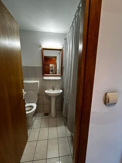 Garsonieră decomandată în Drumul Taberei