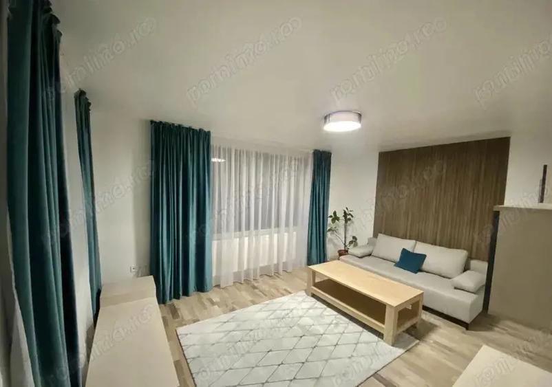Apartament cu 2 camere semidecomandat în Craiter
