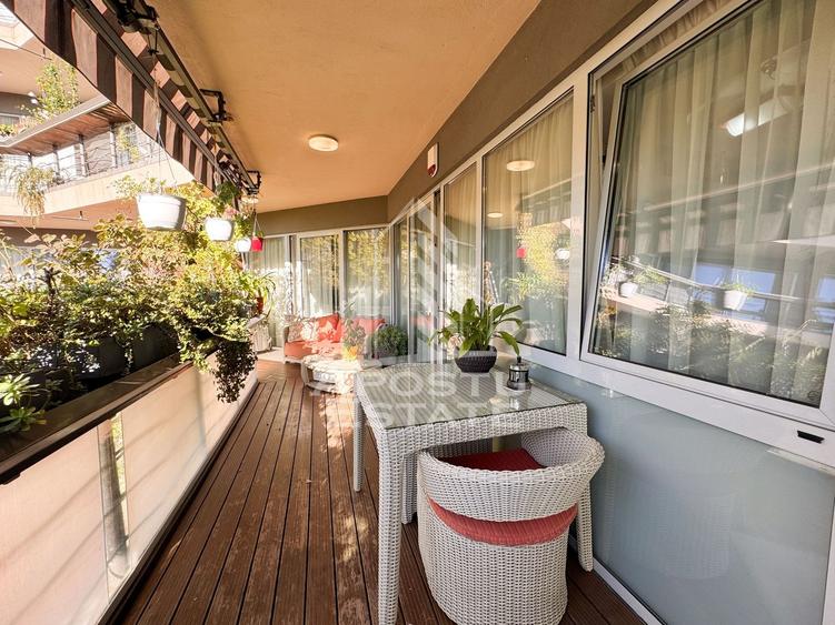 Apartament cu 3 camere semidecomandat, mobilat în Elisabetin