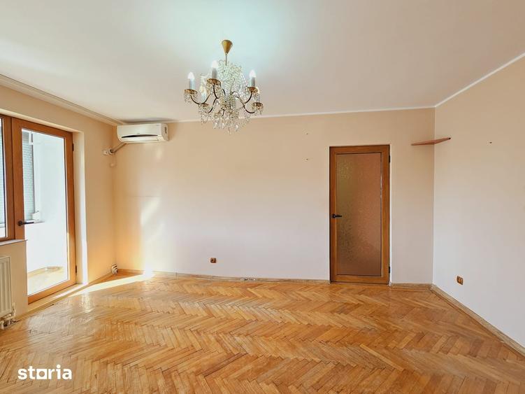 Apartament cu 3 camere în Țiglina 1