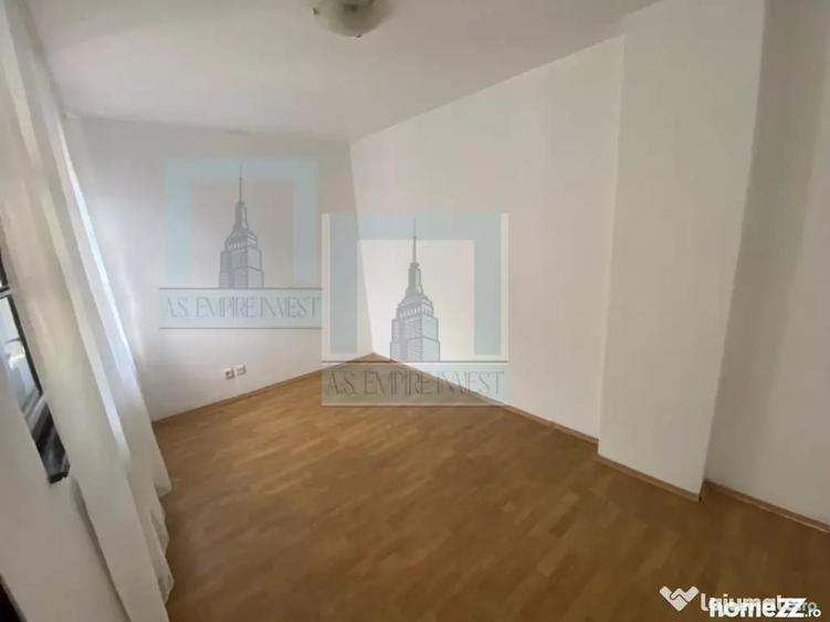 Casa singur in curte - zona Schei - 8