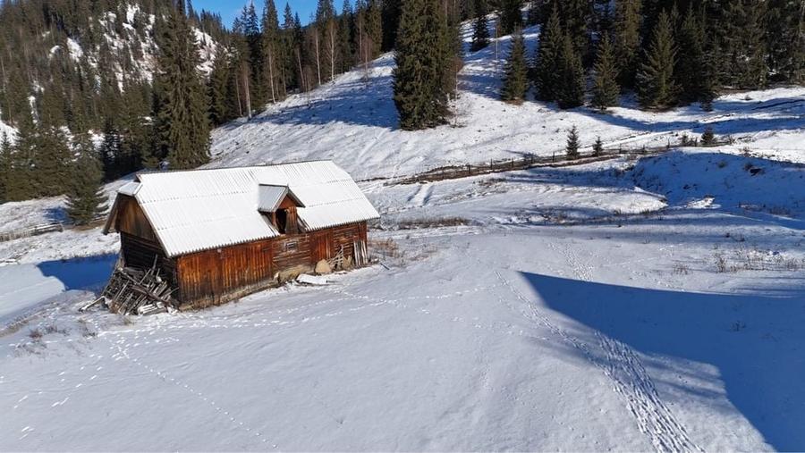 Vand /schimb cu auto teren 3,6 ha cu Lac INTRAVILAN munte Bucovina - 7