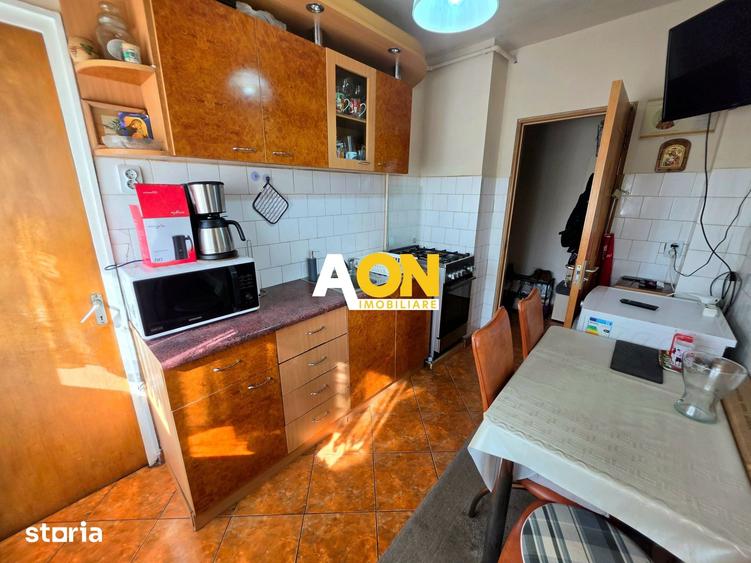 Apartament cu 2 camere decomandat în Cetate — fotografia 1