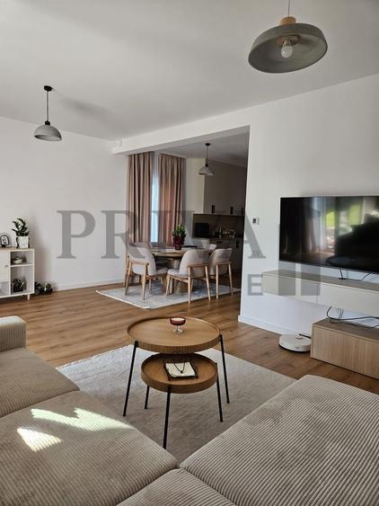 Duplex cu 4 camere cu Canalizare în Moșnița Nouă