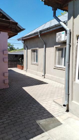 Casă cu Teren 433 Mp în Scurtești