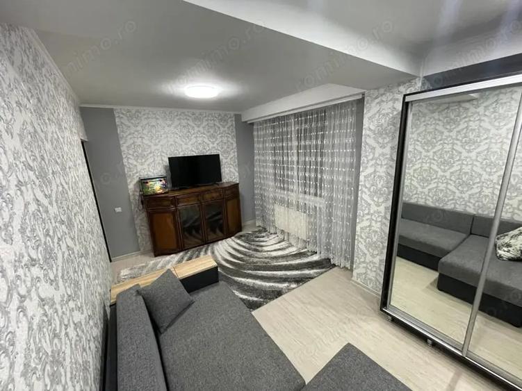 Apartament cu 2 camere decomandat în Basarabia