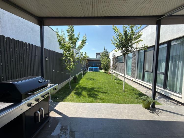 Casă individuală cu 3 camere cu Teren 300 Mp în Tunari