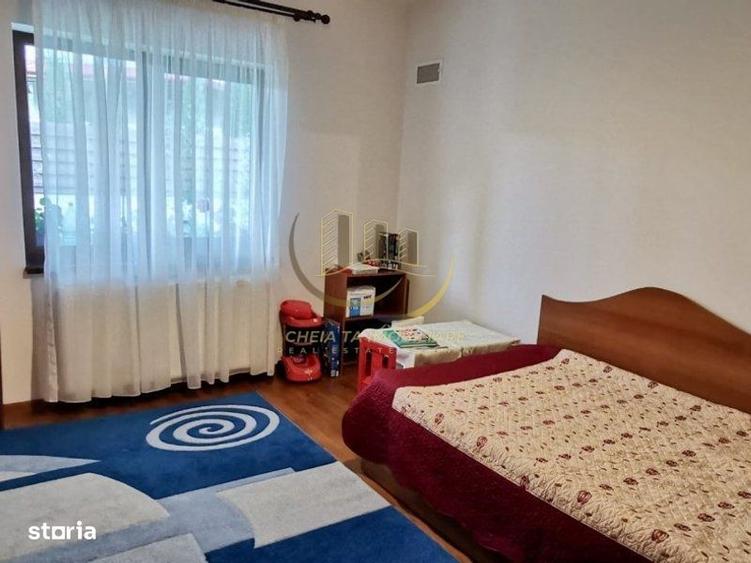 Casă cu 3 camere cu Canalizare în Mănăștur