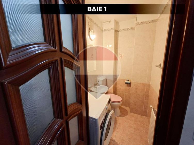 Apartament cu 4 camere decomandat în Ultracentral