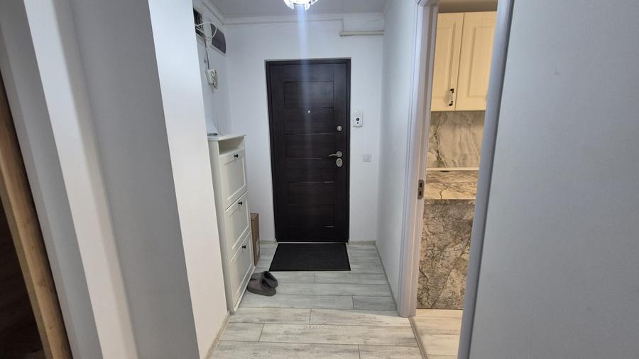 Apartament cu 2 camere decomandat în Siderurgiștilor