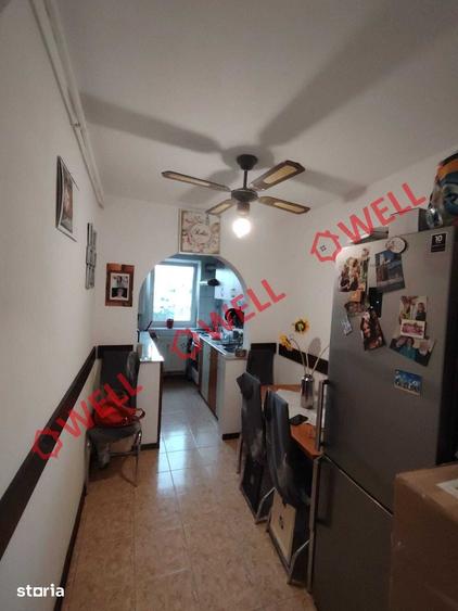 Apartament cu 3 camere decomandat în Central