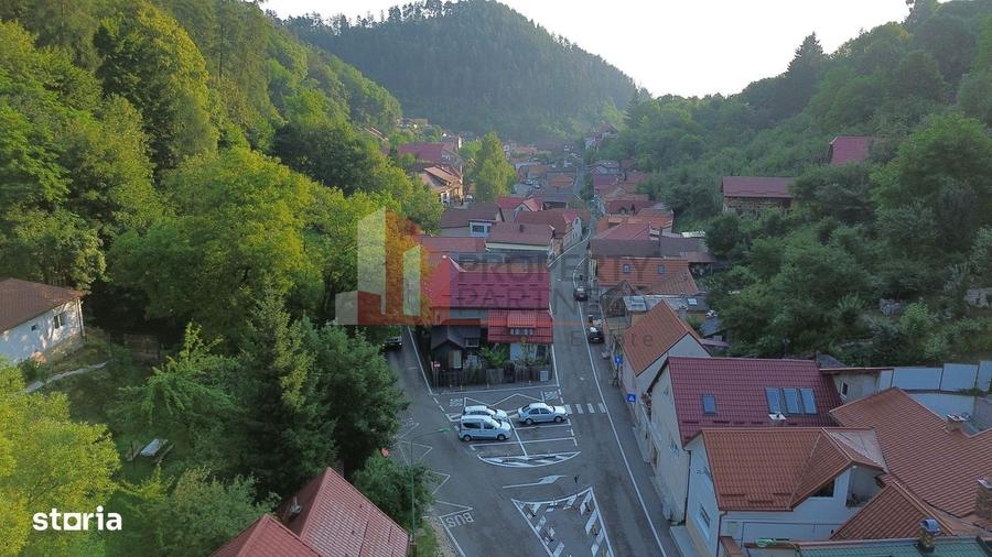 Spațiu comercial, în Schei