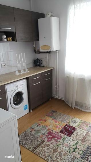 inchiriez apartament cu o camera langa sediul EON - 3