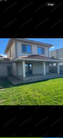 Casă cu 5 camere cu Teren 300 Mp în Giroc