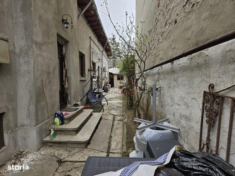 Pta Alba Iulia - casa individuala - curte- 4 camere plus garsoniera - - 18