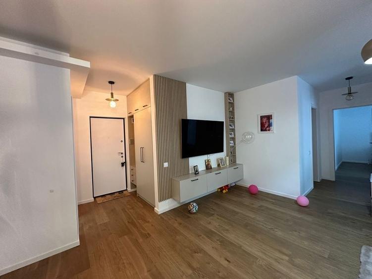 Apartament cu 3 camere în Florești