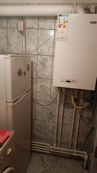 Casă cu 4 camere în Radu Negru