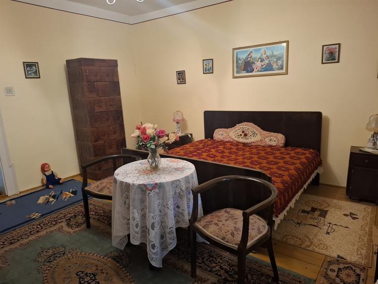 Casă individuală cu 5 camere cu Teren 2117 Mp în Nădlac