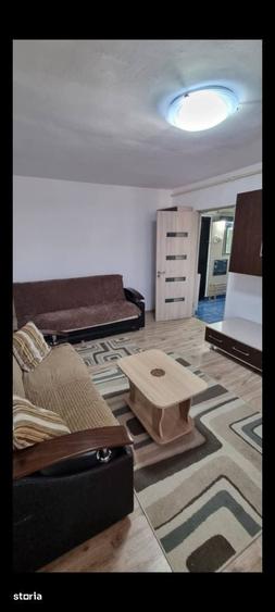 Apartament cu 2 camere semidecomandat în Casa de Cultură