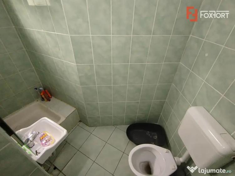 Apartament cu 4 camere decomandat în Șagului
