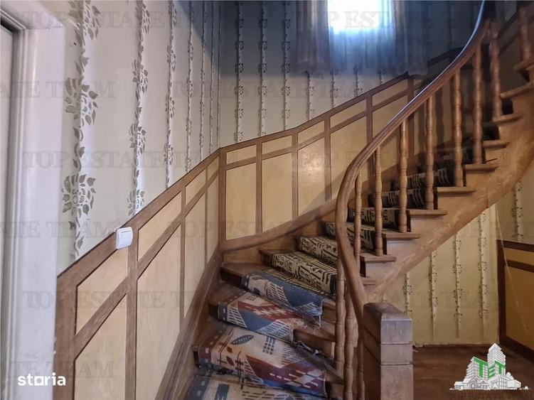 Casă cu 4 camere cu Teren 177 Mp în Central