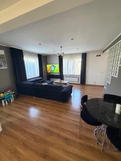 Casă individuală cu 5 camere cu Teren 190 Mp în Cornitoiu