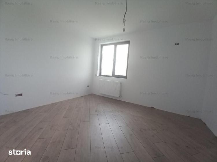 Apartament cu 3 camere în Ștefăneștii de Jos