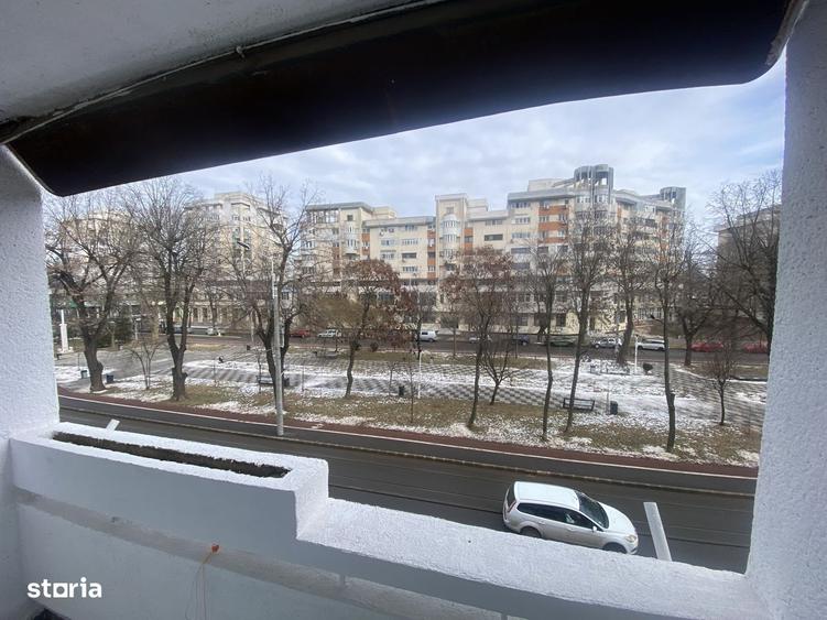 Apartament cu 2 camere semidecomandat în Central