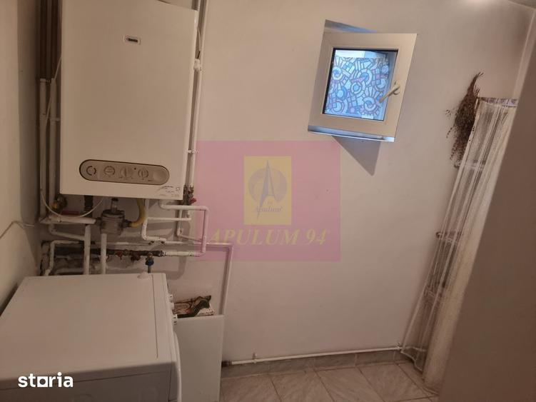 Casă cu 5 camere cu Teren 2875 Mp în Roata de Jos