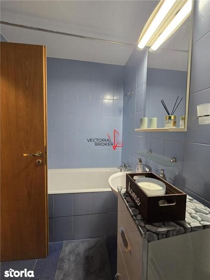 Apartament cu 2 camere decomandat în Tei