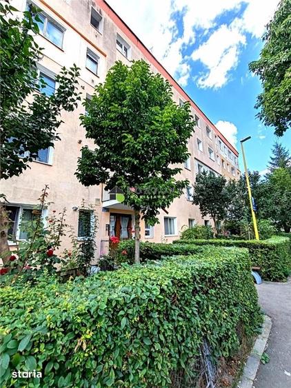 Apartament cu 2 camere semidecomandat în Florilor