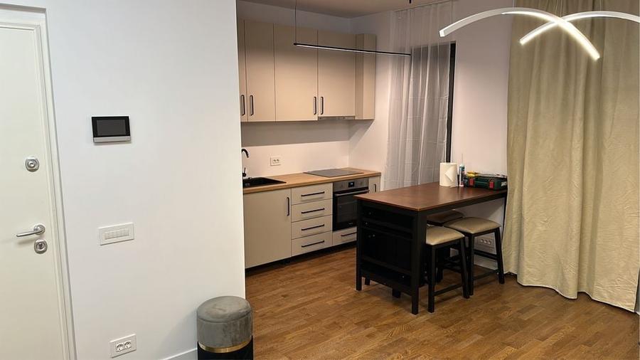 Apartament cu 2 camere semidecomandat în Pipera