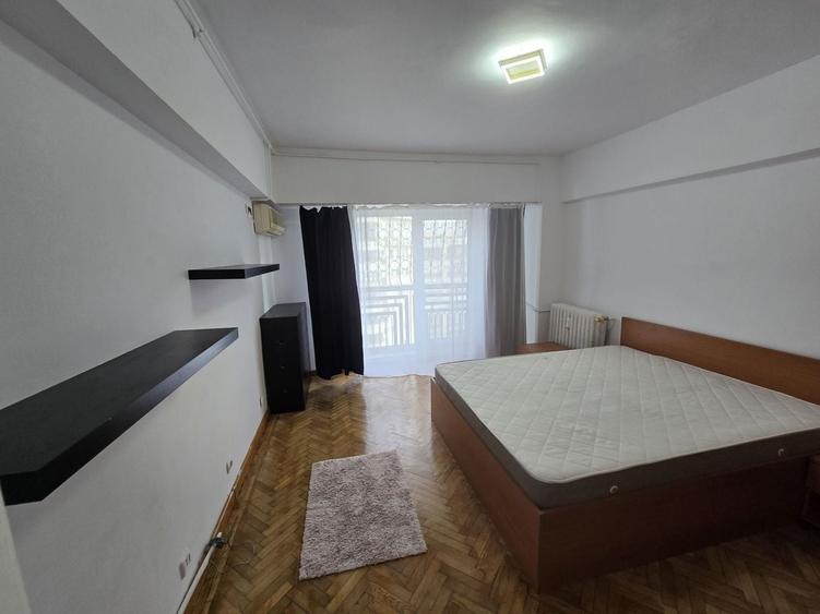 Bd. Unirii | Duplex 4 camere | 120 mp | Terasă | Etaj 6+7 | 1.000 € - 7