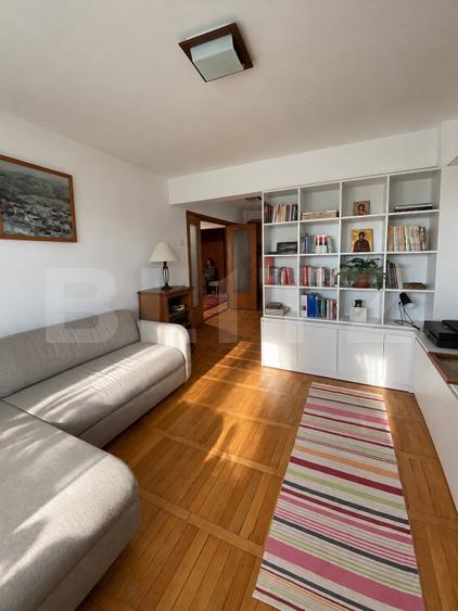 Apartament cu 4 camere decomandat, mobilat în George Enescu