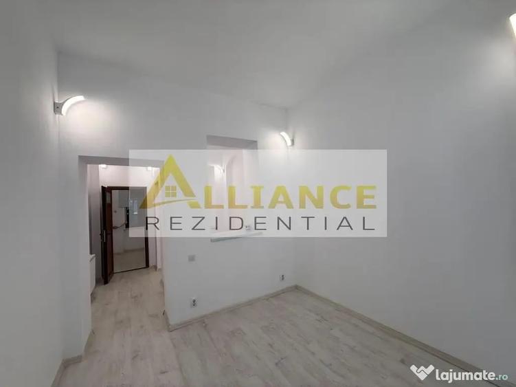 Apartament cu 2 camere decomandat în Centrul Istoric
