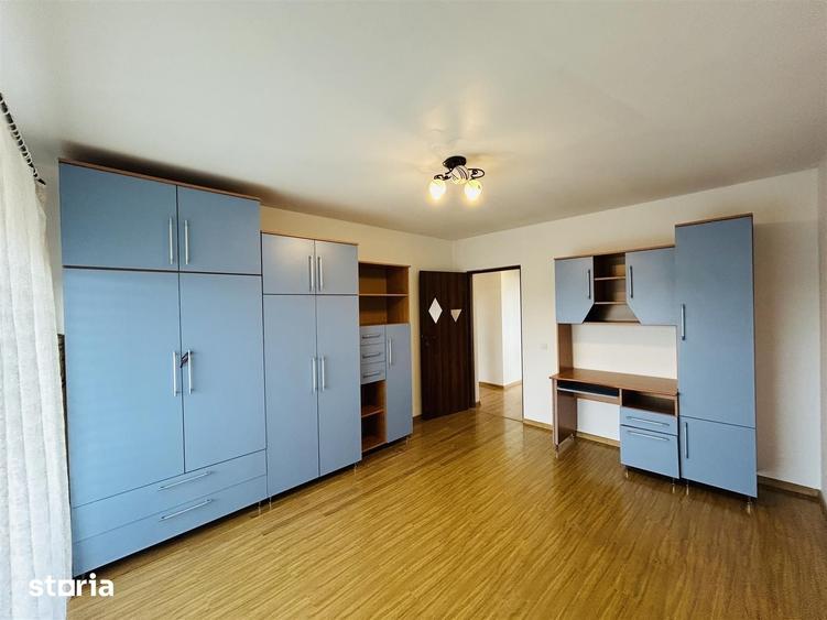 Garsonieră decomandată în Broscărie — fotografia 3