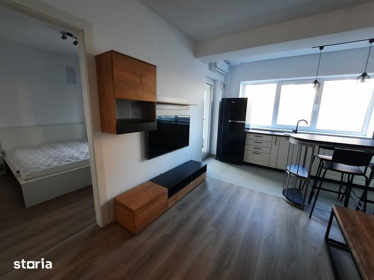 Apartament cu 2 camere decomandat în 13 Septembrie