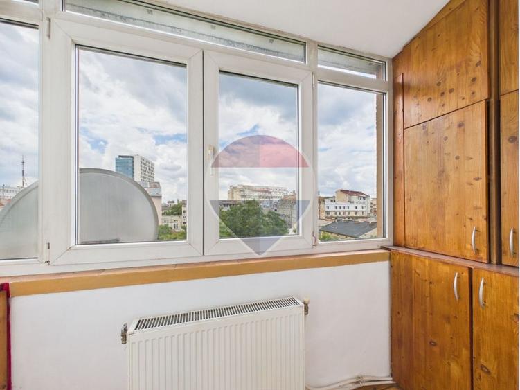 Apartament cu 2 camere semidecomandat, mobilat în P-ța Romană