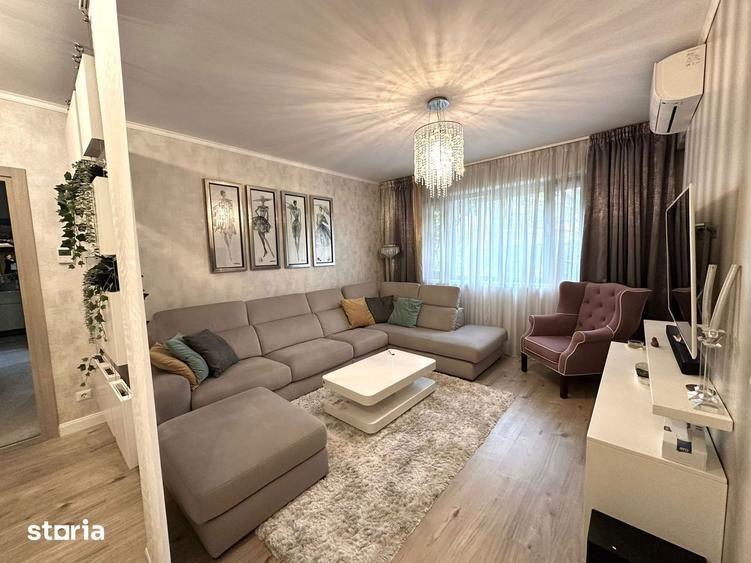 Apartament cu 3 camere, mobilat în Băneasa