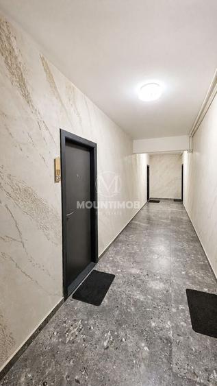 Apartament cu 2 camere semidecomandat, mobilat în Tractorul