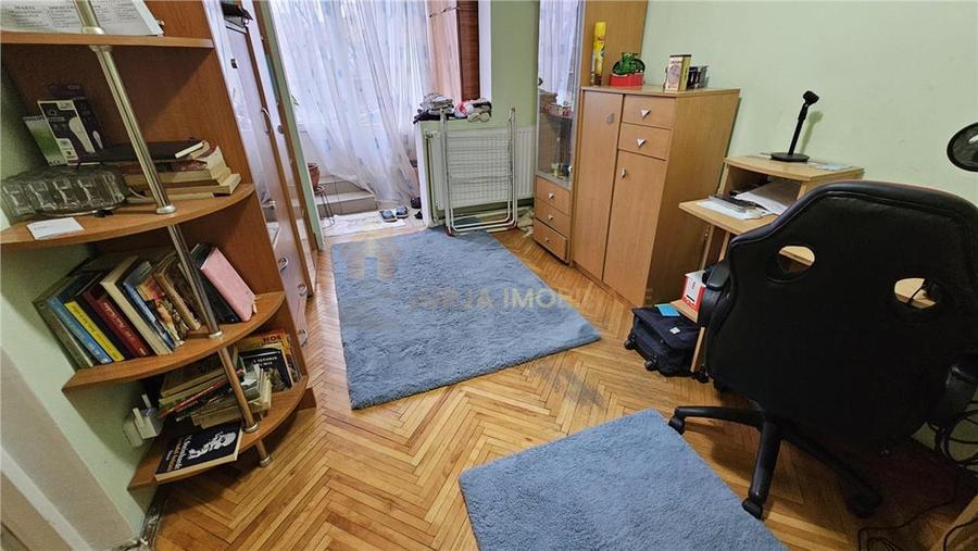 Apartament cu 4 camere decomandat, mobilat în Mănăștur