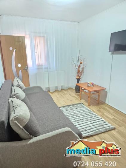 Garsonieră decomandată în Micro 40