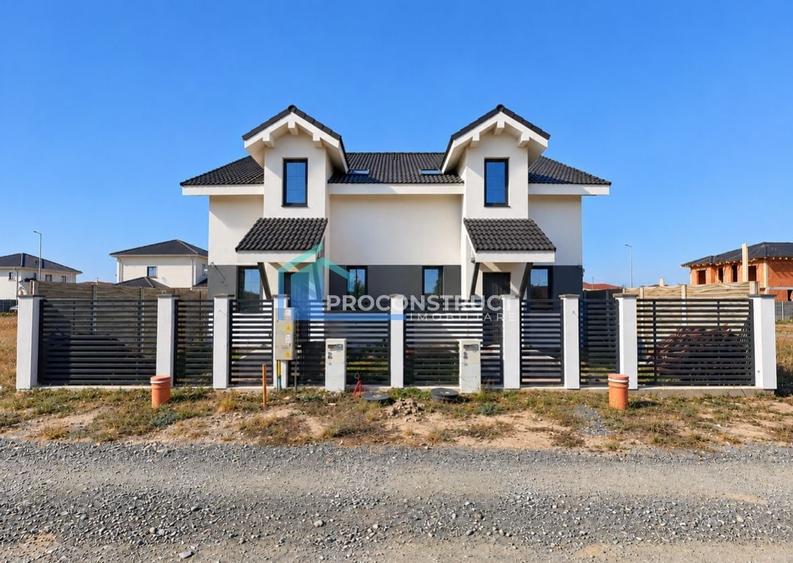 Duplex cu 4 camere cu Canalizare în Moșnița Nouă
