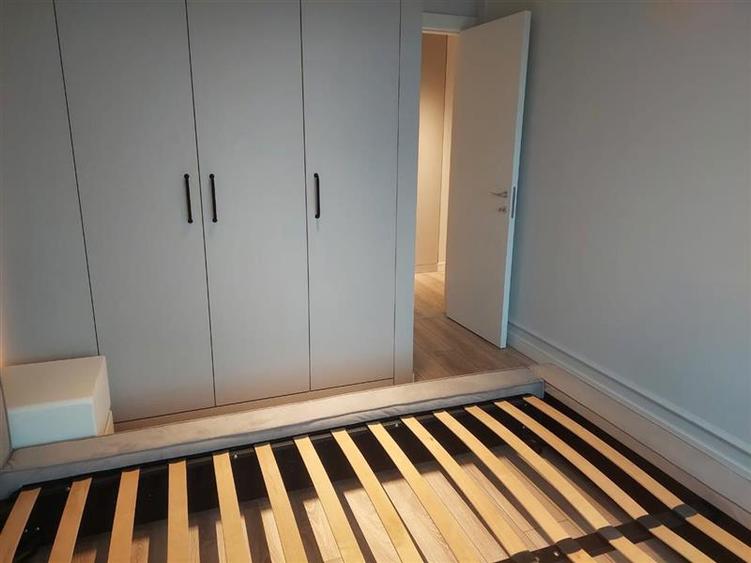Apartament cu 2 camere decomandat în Costin Georgian