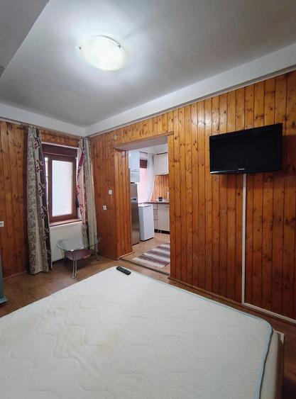 Garsonieră decomandată în Exterior Vest