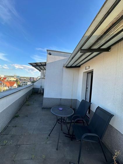 Apartament cu 2 camere semidecomandat în Între Lacuri