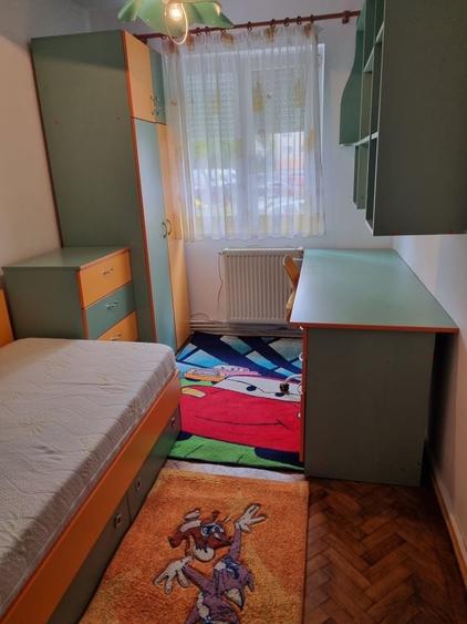 Apartament cu 3 camere decomandat în Șelimbăr