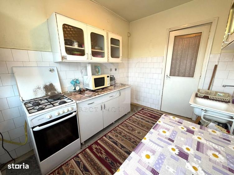 Apartament cu 4 camere decomandat în Grigorescu